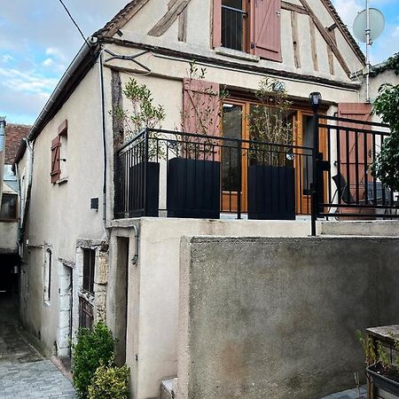 Le Duplex Apartment Auxerre Bagian luar foto