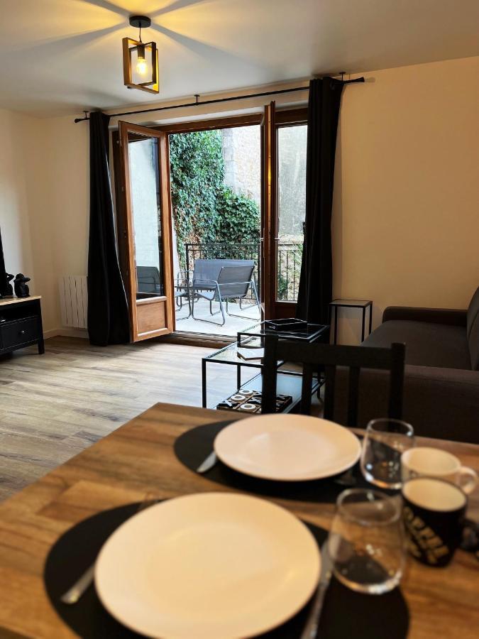 Le Duplex Apartment Auxerre Bagian luar foto