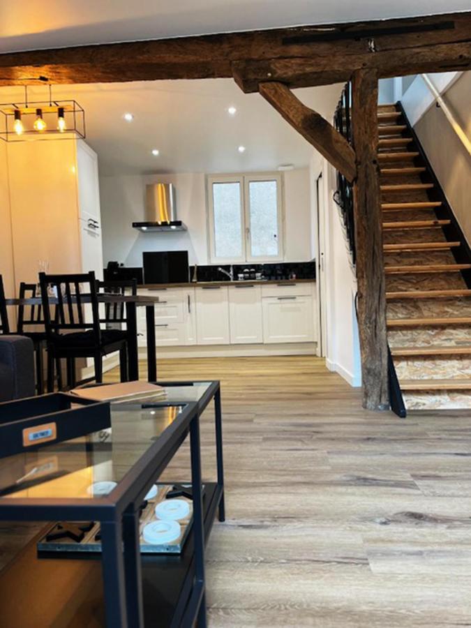 Le Duplex Apartment Auxerre Bagian luar foto