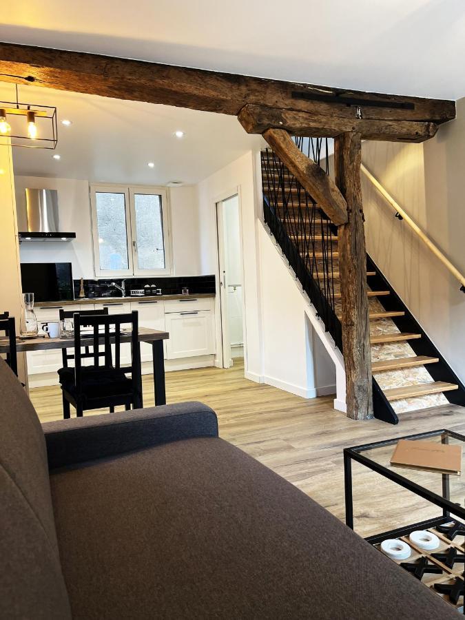 Le Duplex Apartment Auxerre Bagian luar foto