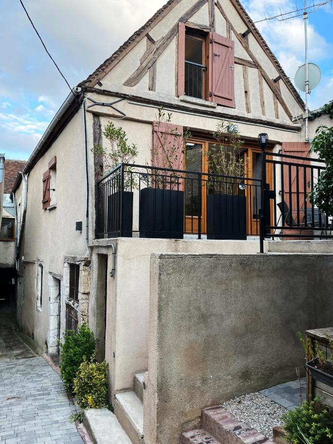 Le Duplex Apartment Auxerre Bagian luar foto